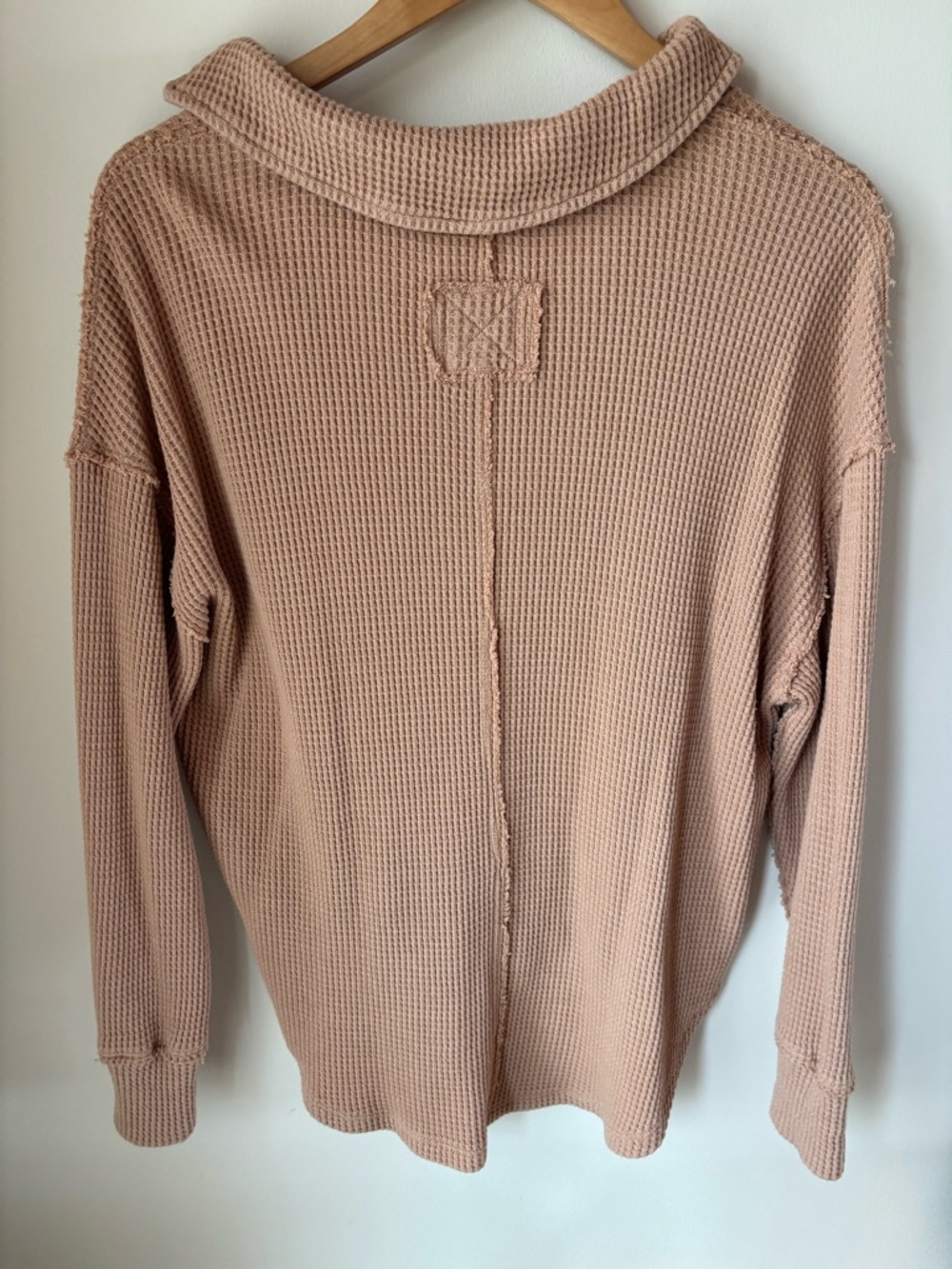aerie Waffle Knit V-Neck Hoodie in Dusty Rose - Picture 3 of 5